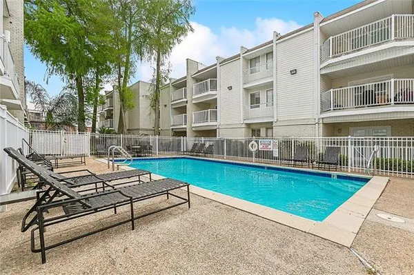 $113,000 | 3805 Houma Boulevard, Unit A202, Metairie, LA 70006