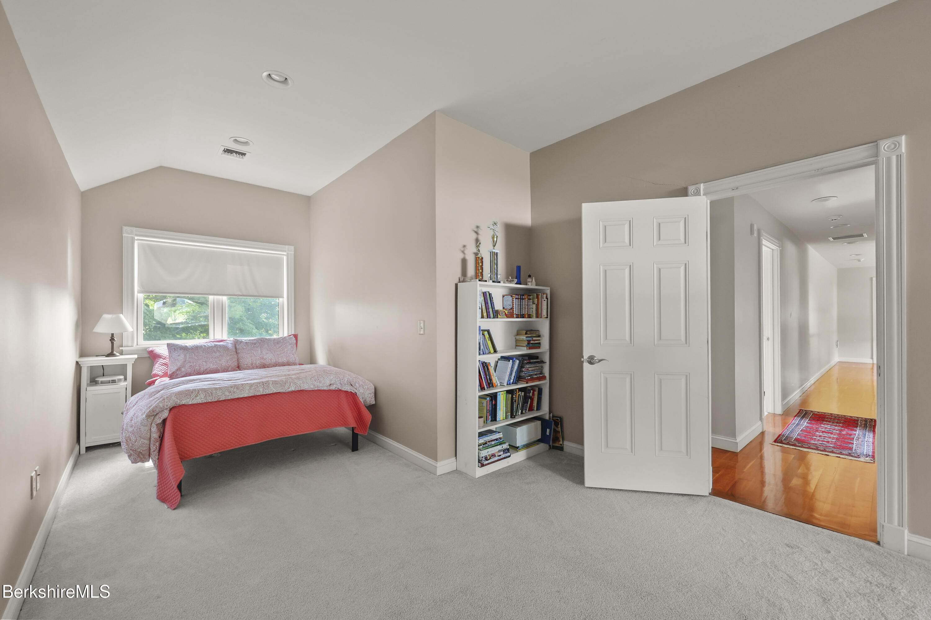 35 Meadow Ridge Drive Pittsfield, MA 01201 - Photo 61 of 81 Flex Space