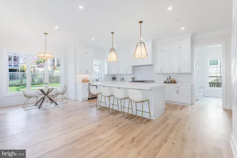 $2,295,000 | 8806 Walnut Hill Road, Chevy Chase, MD 20815