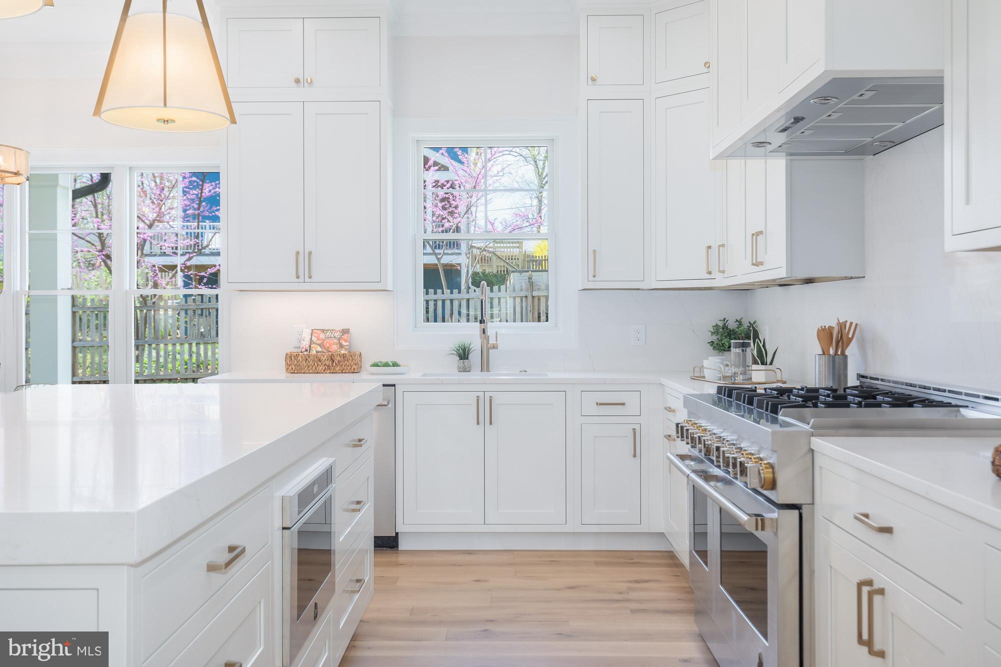 8806 Walnut Hill Road Chevy Chase, MD 20815 - Photo 14 of 50