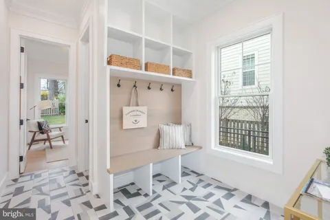 $2,295,000 | 8806 Walnut Hill Road, Chevy Chase, MD 20815