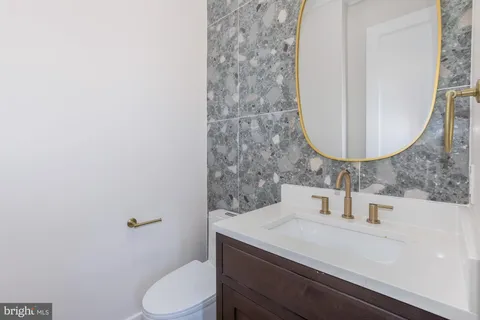 $2,295,000 | 8806 Walnut Hill Road, Chevy Chase, MD 20815