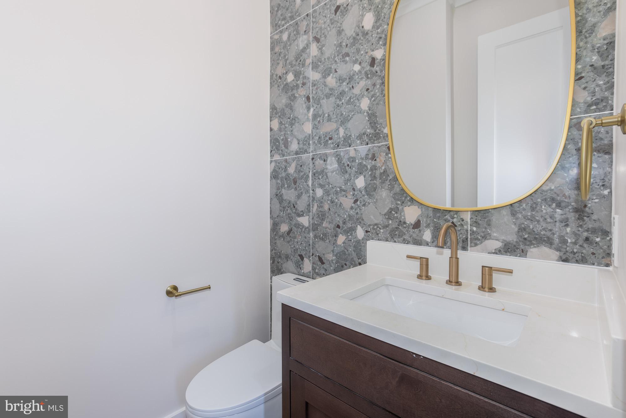 8806 Walnut Hill Road Chevy Chase, MD 20815 - Photo 18 of 50