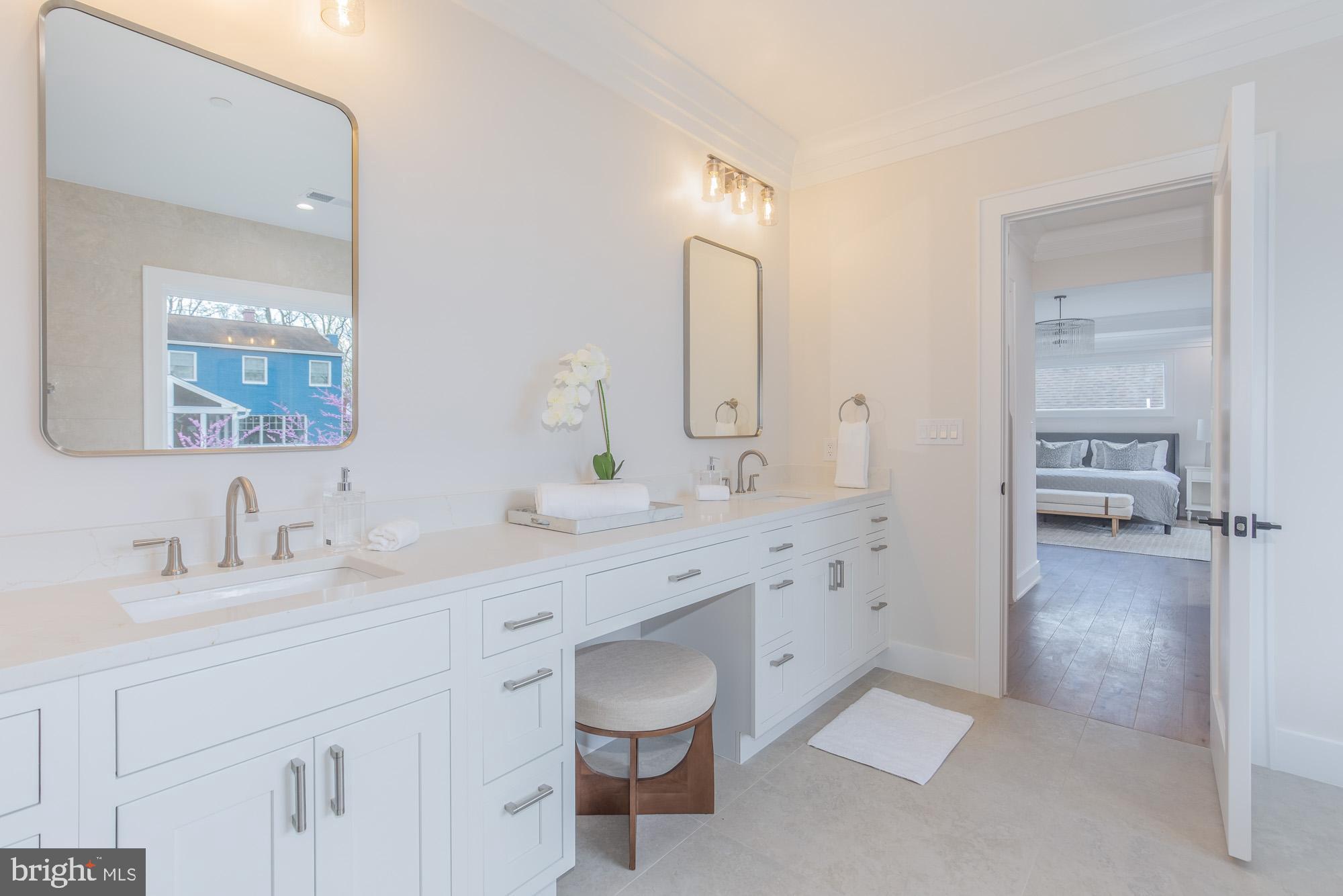 8806 Walnut Hill Road Chevy Chase, MD 20815 - Photo 22 of 50