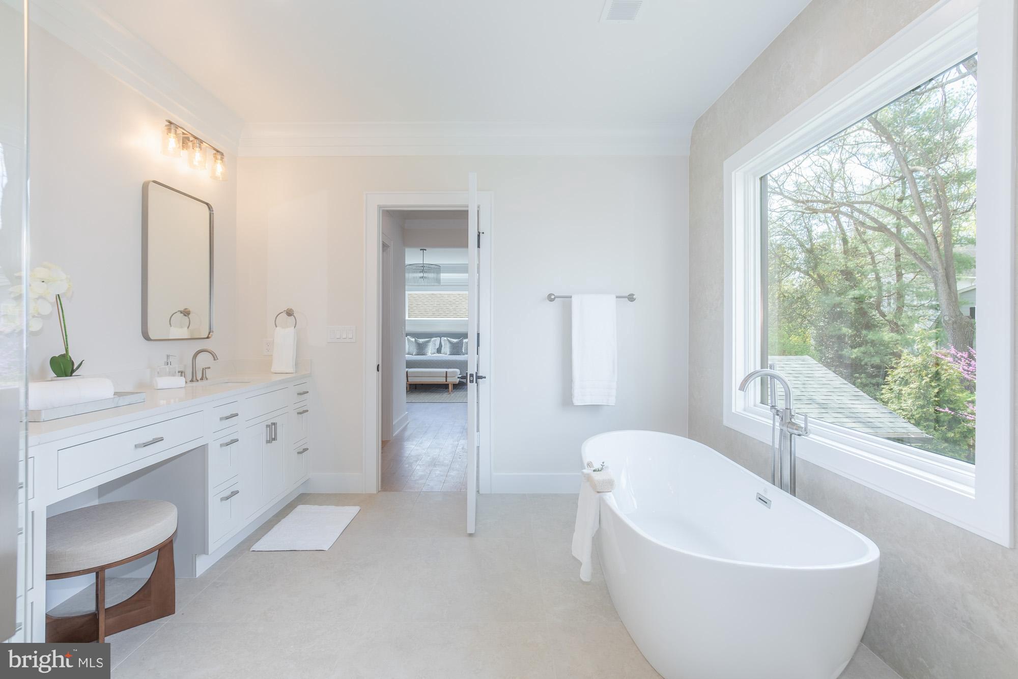 8806 Walnut Hill Road Chevy Chase, MD 20815 - Photo 23 of 50