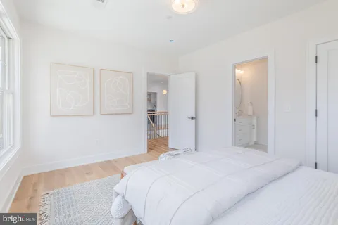 $2,295,000 | 8806 Walnut Hill Road, Chevy Chase, MD 20815