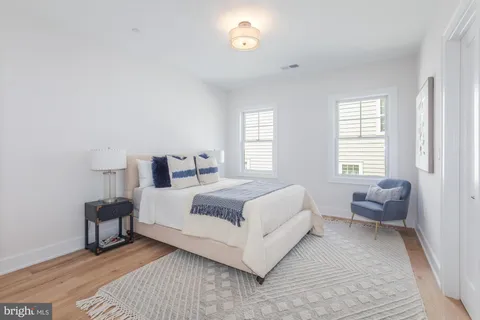 $2,295,000 | 8806 Walnut Hill Road, Chevy Chase, MD 20815