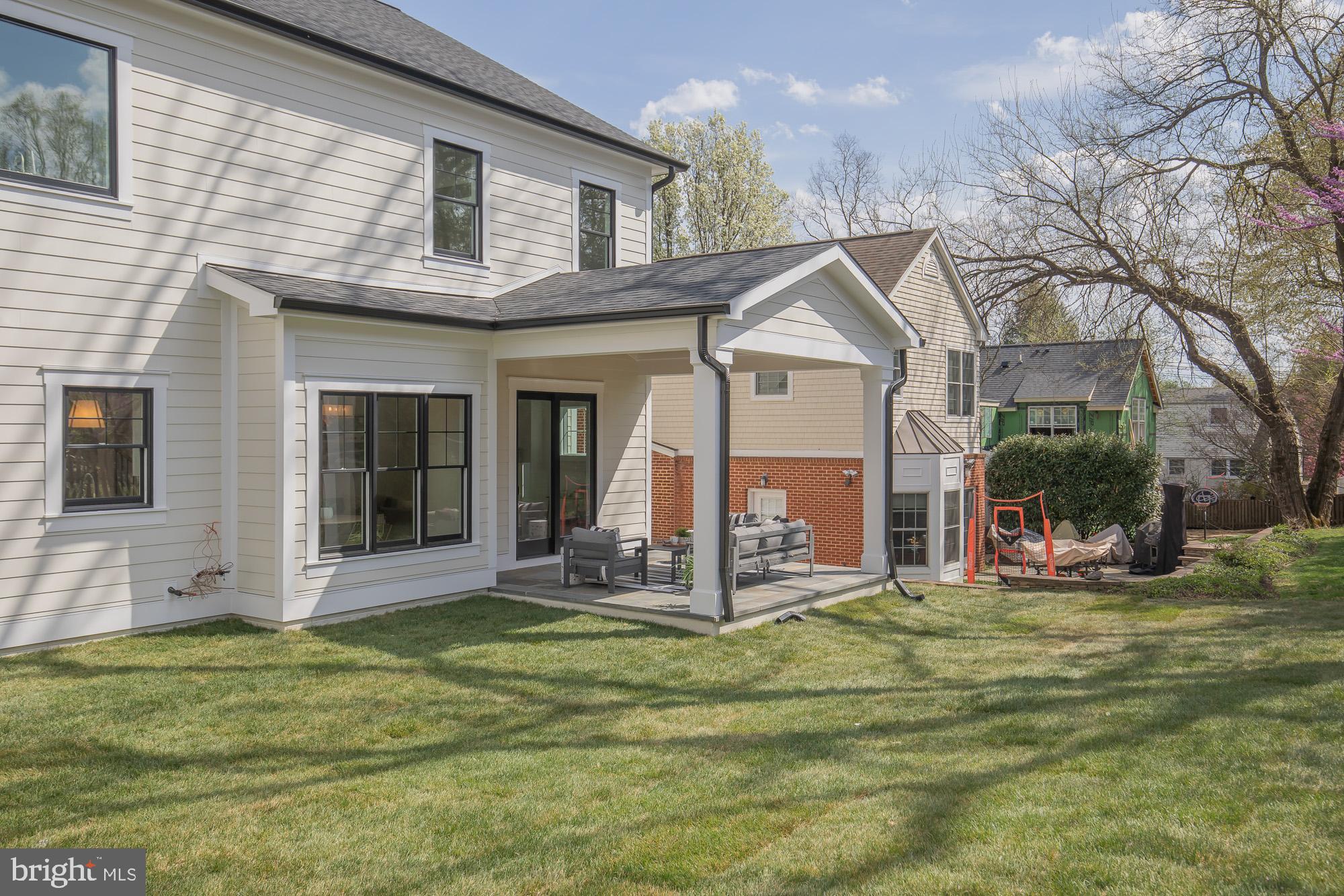 8806 Walnut Hill Road Chevy Chase, MD 20815 - Photo 48 of 50