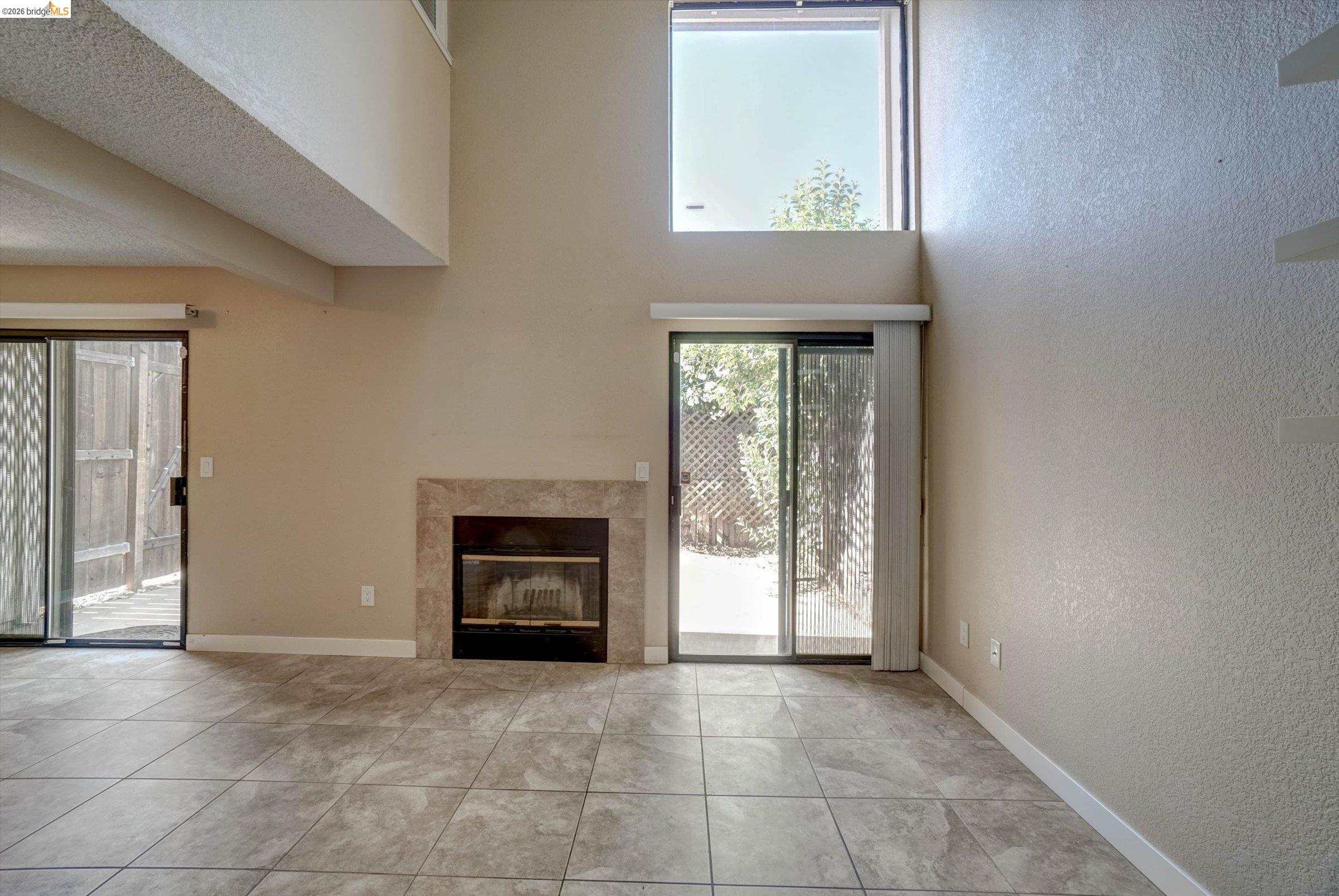 1351 Hood Road Sacramento, CA 95825 - Photo 4 of 36