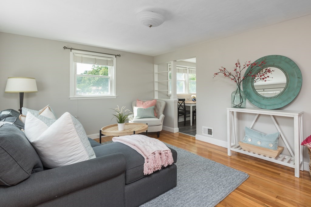 5 Levin Road Rockland, MA 02370 - Photo 4 of 32 Gallery Image 4
