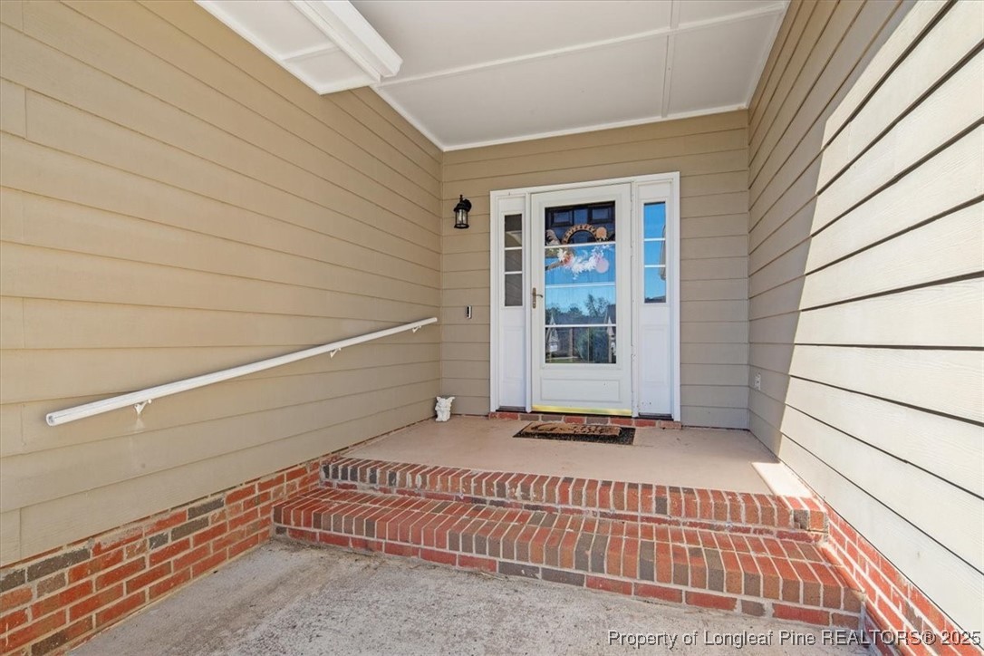 103 Beaumont Court Raeford, NC 28376 - Photo 8 of 50