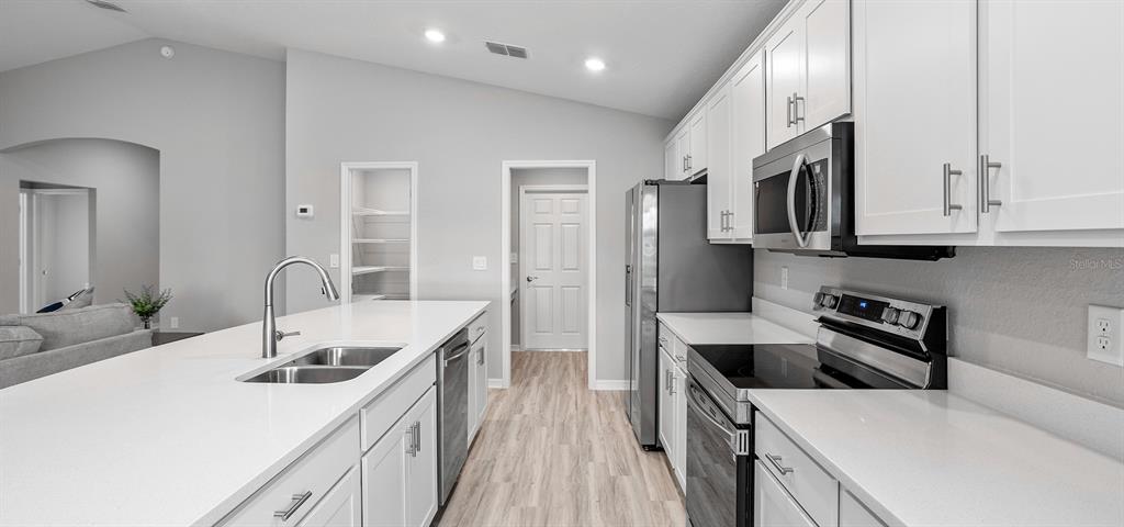 7660 Southwest 6th Loop Ocala, FL 34474 - Photo 15 of 28