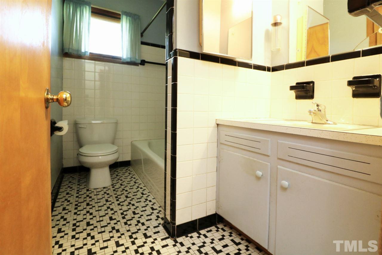 3315 North New Hope Road Raleigh, NC 27604 - Photo 15 of 30