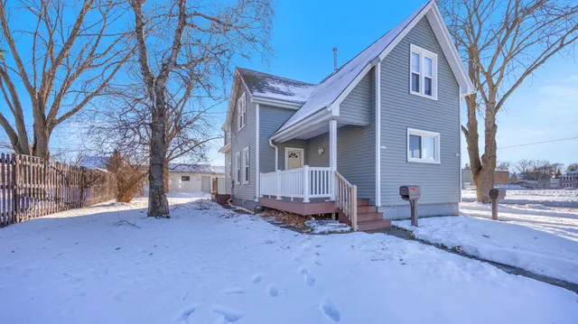 $1,300 | 1717 Sibley Court, Unit LOWR, Sheboygan, WI 53081