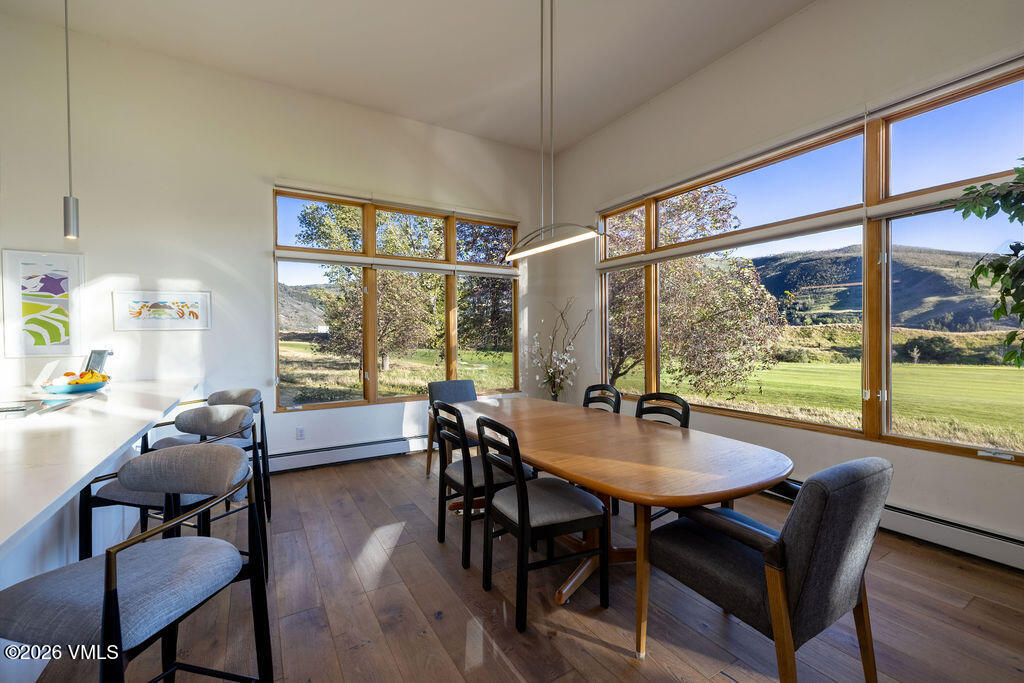 21 Conestoga Circle Edwards, CO 81632 - Photo 14 of 38 2606_21_conestoga_interior_dining_b