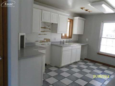 3295 Morrish Road Swartz Creek, MI 48473 - Photo 2 of 15 20398428-1.JPG