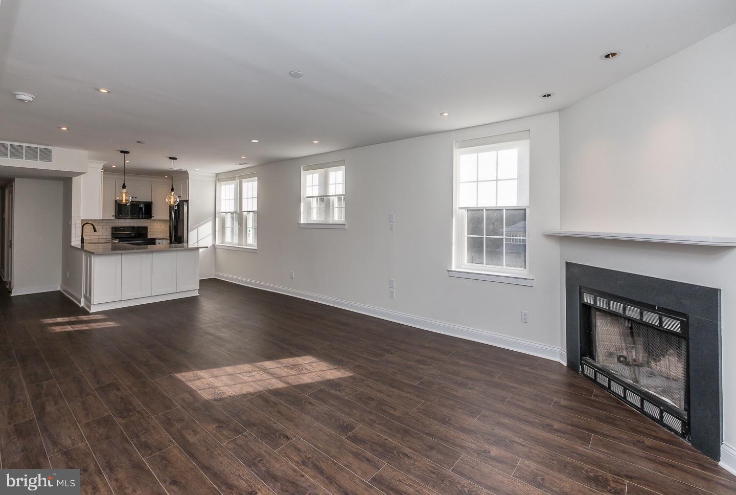 104 Woodside Road, Unit B205 Haverford, PA 19041 - Photo 12 of 20