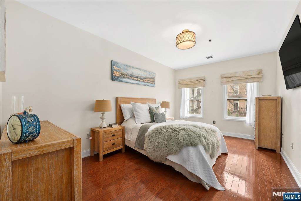 87 Jackson Street, Unit 2C Hoboken, NJ 07030 - Photo 17 of 27