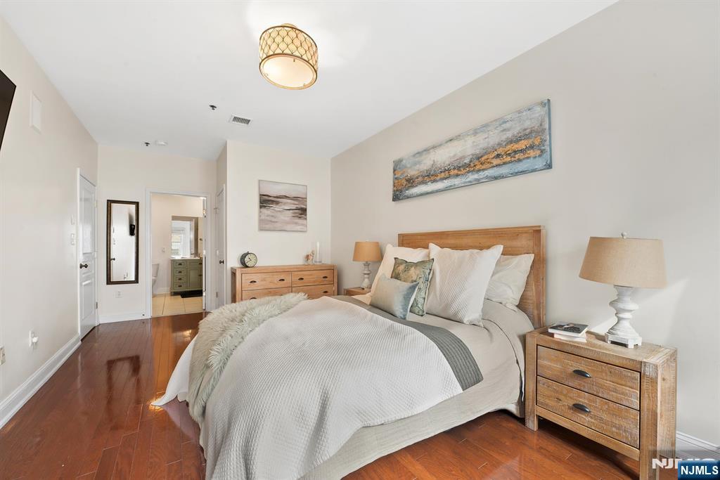 87 Jackson Street, Unit 2C Hoboken, NJ 07030 - Photo 18 of 27