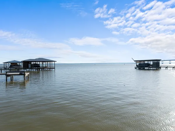 $175,000 | 500 Lagoon Drive, Point Blank, TX 77364