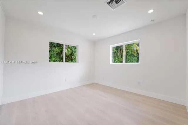 $10,000 | 7460 Southwest 126th Street, Pinecrest, FL 33156