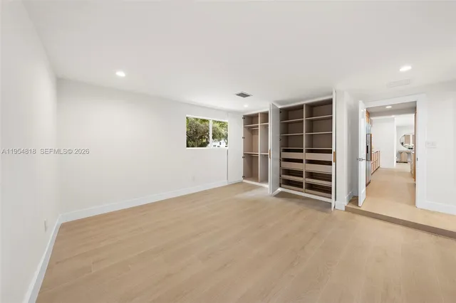 $10,000 | 7460 Southwest 126th Street, Pinecrest, FL 33156