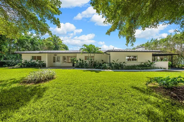 $10,000 | 7460 Southwest 126th Street, Pinecrest, FL 33156