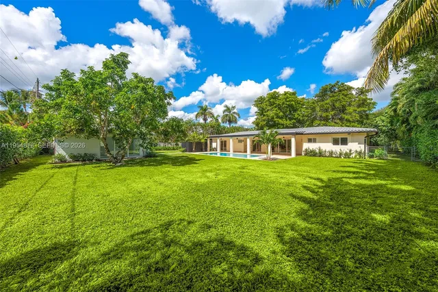 $10,000 | 7460 Southwest 126th Street, Pinecrest, FL 33156