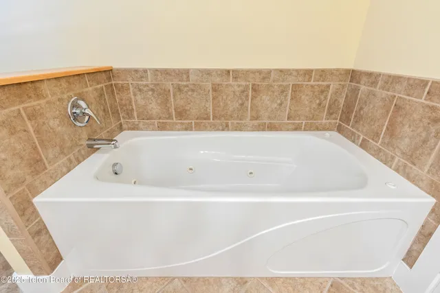 $599,000 | 580 Cottage Lane, Alpine, WY 83128