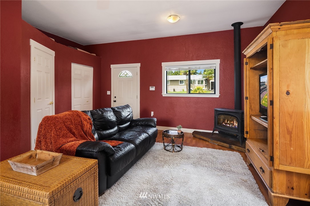 2216 179th Street Southeast Bothell, WA 98012 - Photo 16 of 32