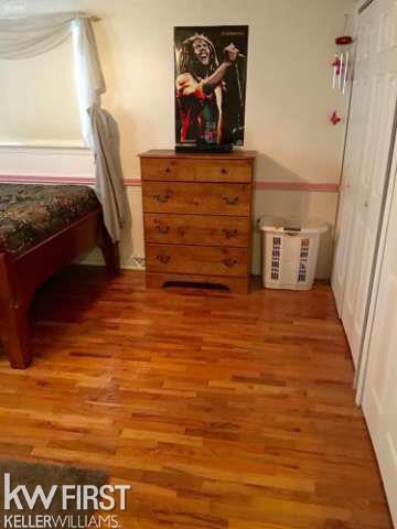 5206 East Carpenter Road Flint, MI 48506 - Photo 34 of 62 21195354-33.JPG
