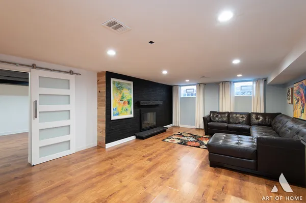 $729,000 | 900 Tomawadee Drive, Park Ridge, IL 60068