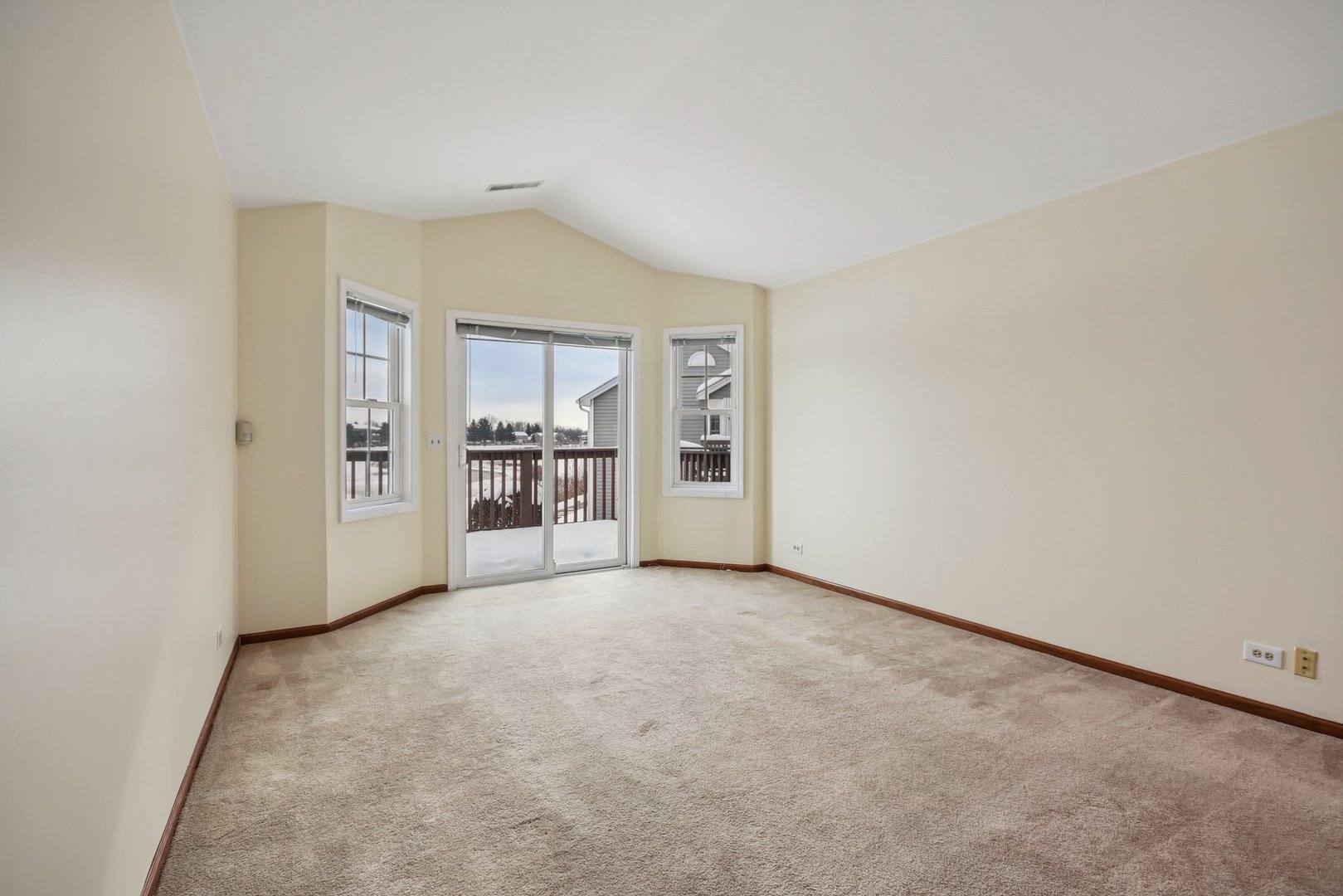 787 Daybreak Lane, Unit 787 Carol Stream, IL 60188 - Photo 12 of 35