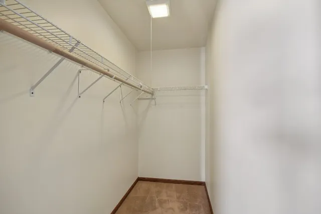 $285,000 | 787 Daybreak Lane, Unit 787, Carol Stream, IL 60188