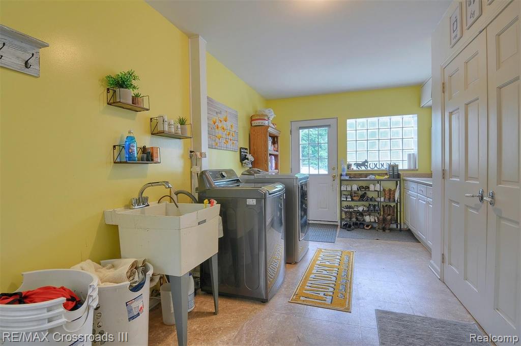 16355 Haggerty Road Belleville, MI 48111 - Photo 24 of 48