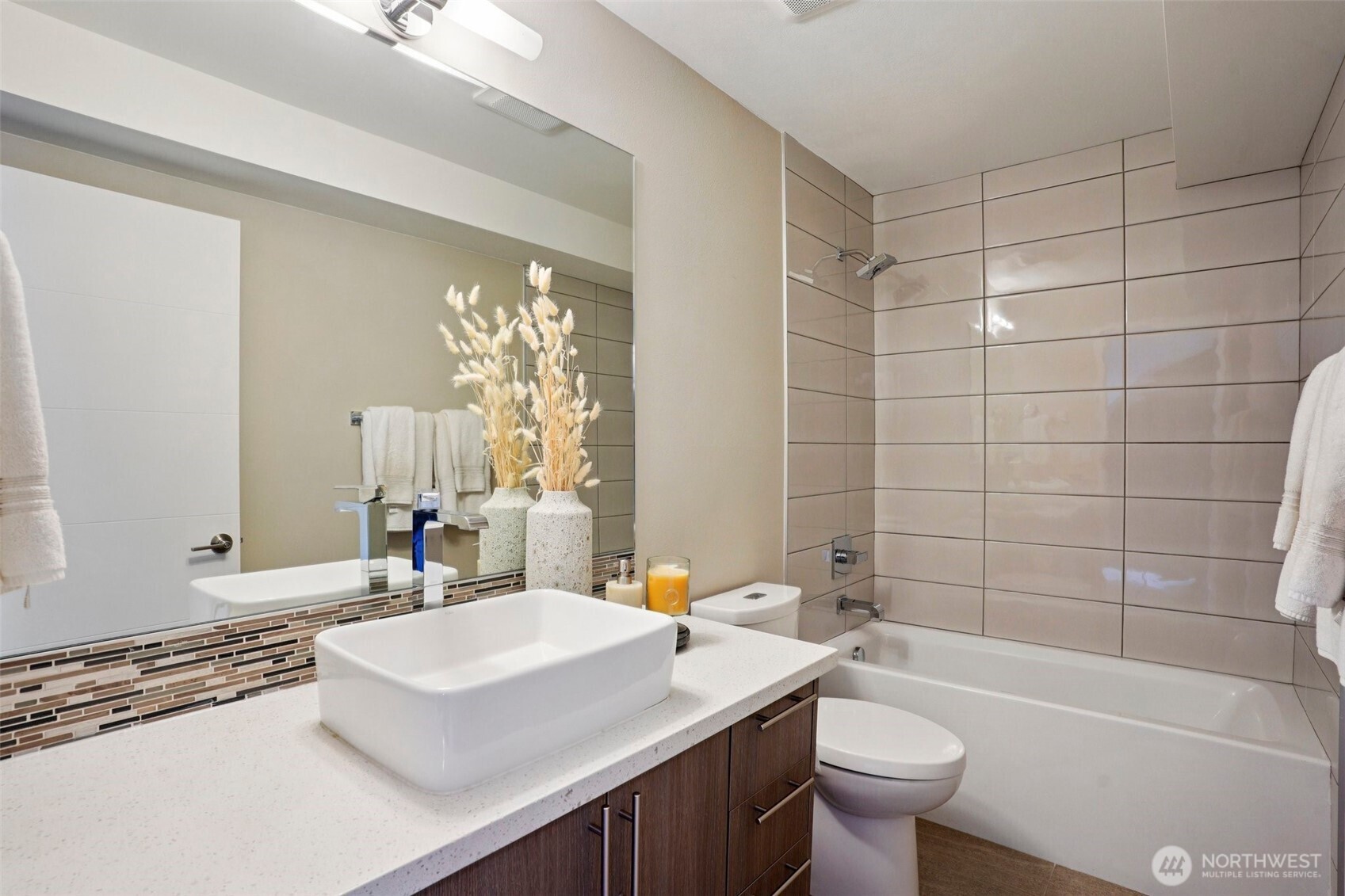 1230 West Emerson Street Seattle, WA 98119 - Photo 25 of 37