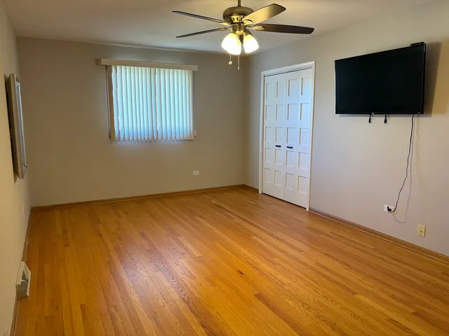 $549,000 | 8320 Heather Lane, Tinley Park, IL 60477