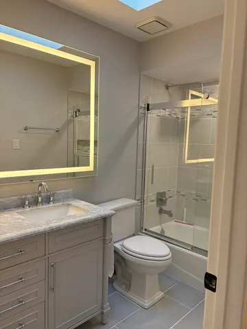 $549,000 | 8320 Heather Lane, Tinley Park, IL 60477