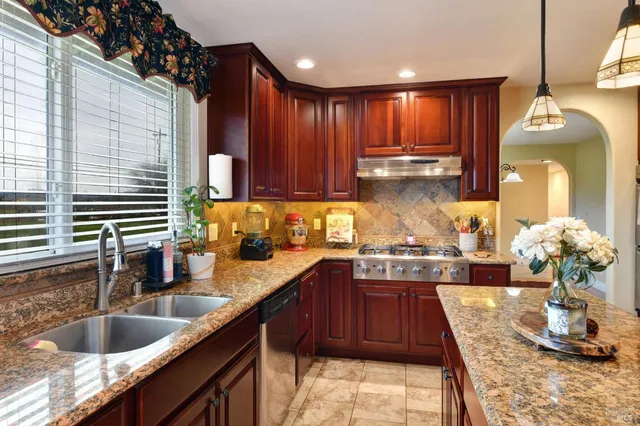 $1,850,000 | 4782 Hall Road, Santa Rosa, CA 95401