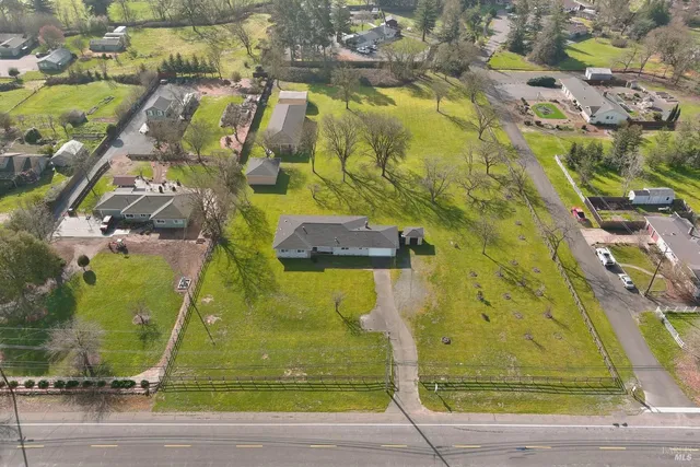 $1,850,000 | 4782 Hall Road, Santa Rosa, CA 95401