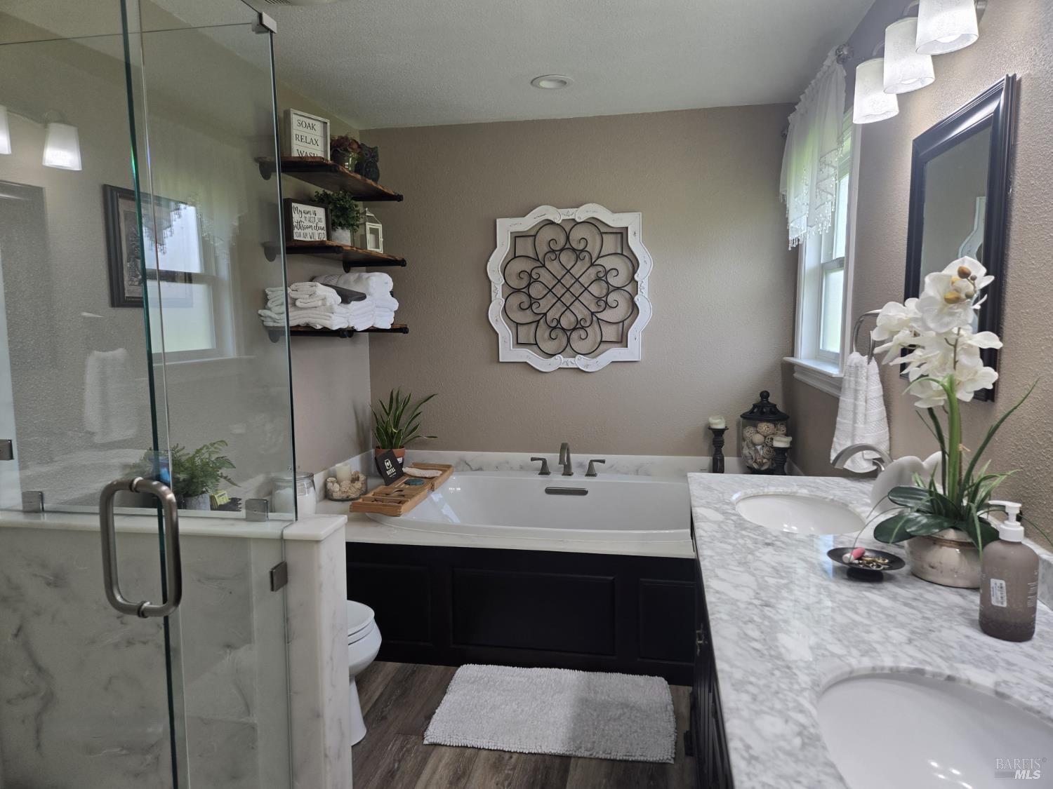 4782 Hall Road Santa Rosa, CA 95401 - Photo 4 of 10