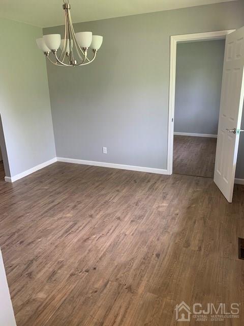 7 Emerald Road Kendall Park, NJ 08824 - Photo 8 of 19 Gallery Image 8