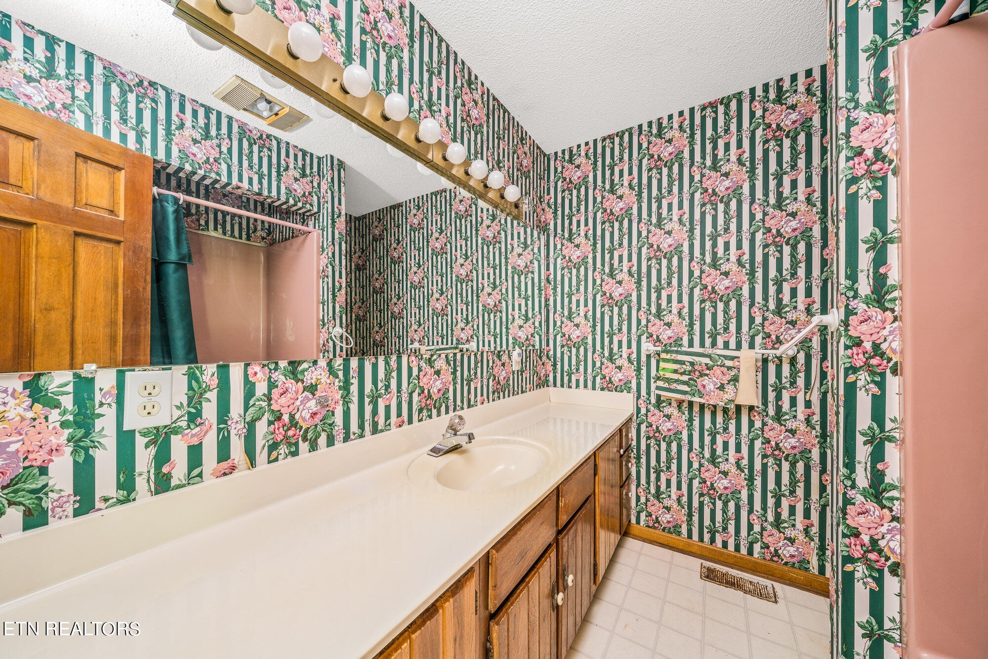 4955 Genesis Road Crossville, TN 38571 - Photo 27 of 48 Gallery Image 27