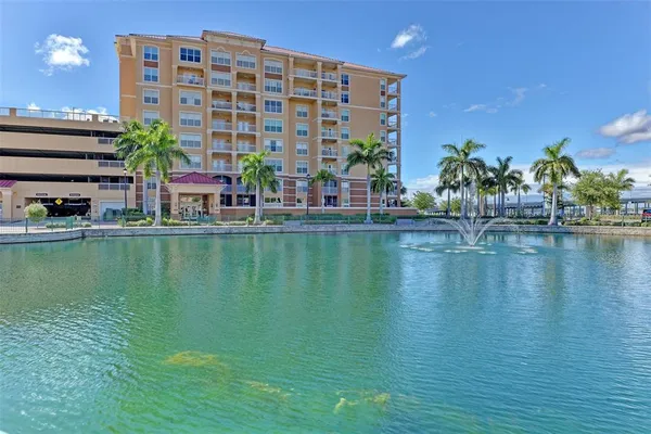 $2,900 | 808 3rd Avenue West, Unit 509, Bradenton, FL 34205