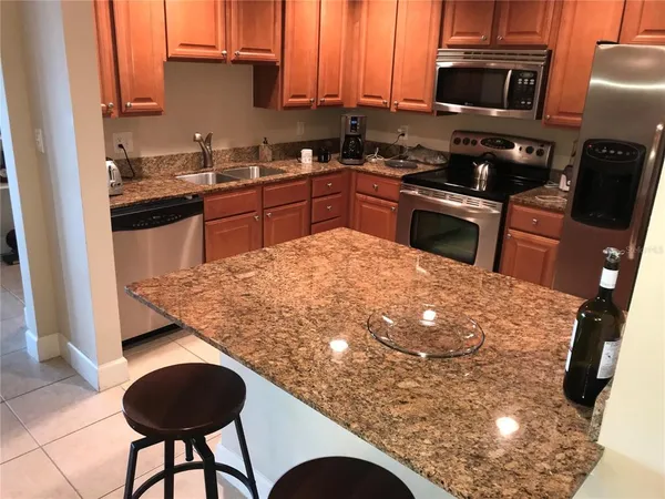 $2,900 | 808 3rd Avenue West, Unit 509, Bradenton, FL 34205