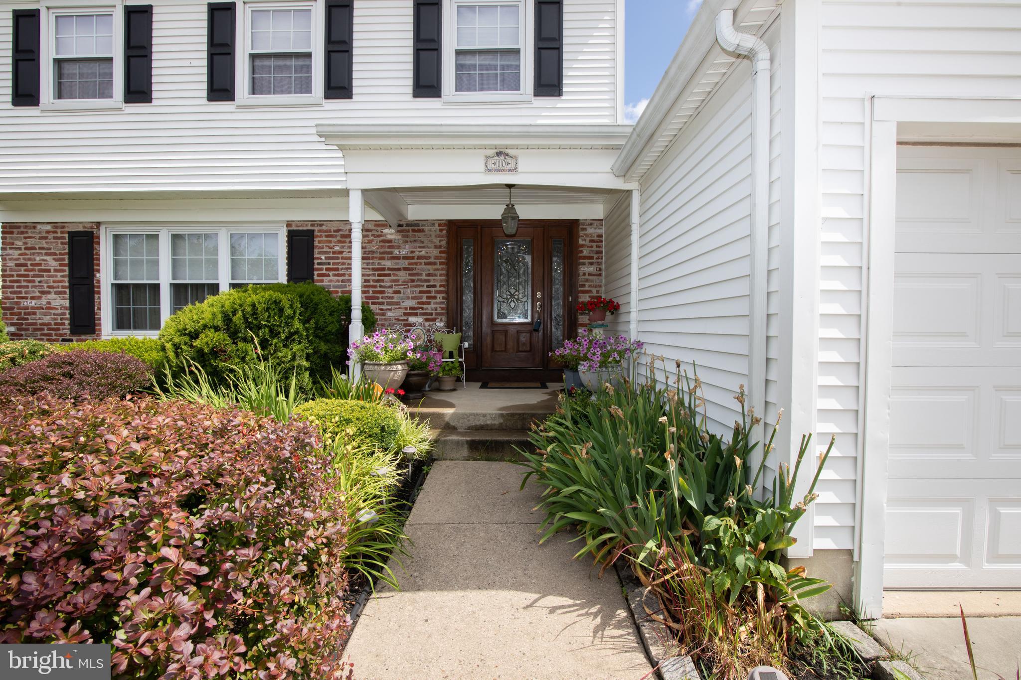 10 Euston Road Marlton, NJ 08053 - Photo 11 of 39 Front Entry