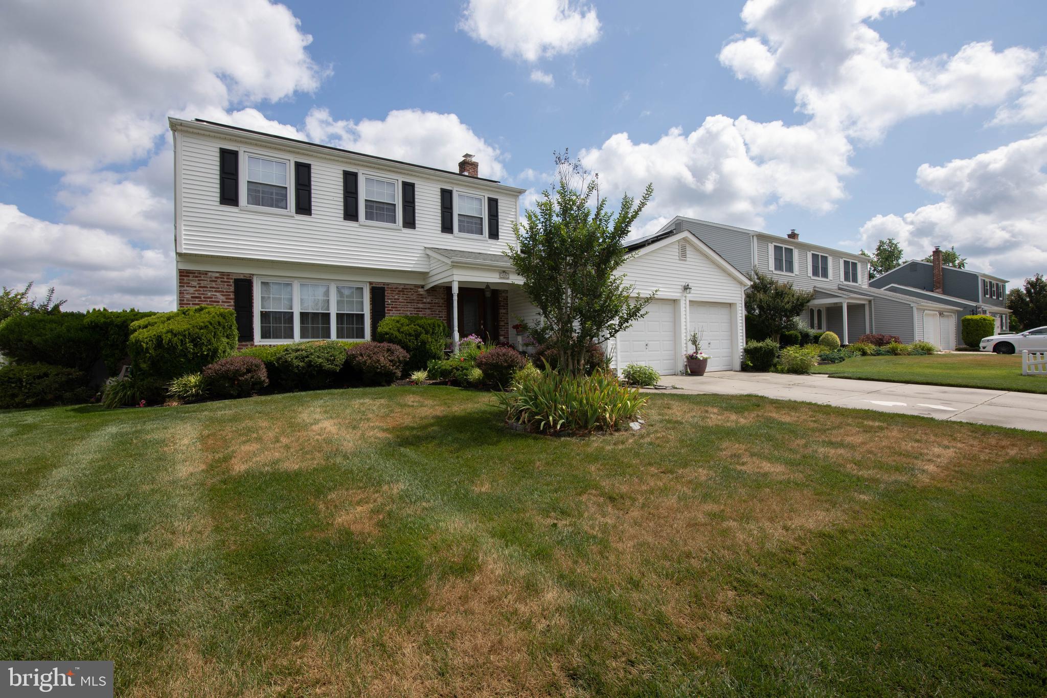 10 Euston Road Marlton, NJ 08053 - Photo 10 of 39 Exterior Front