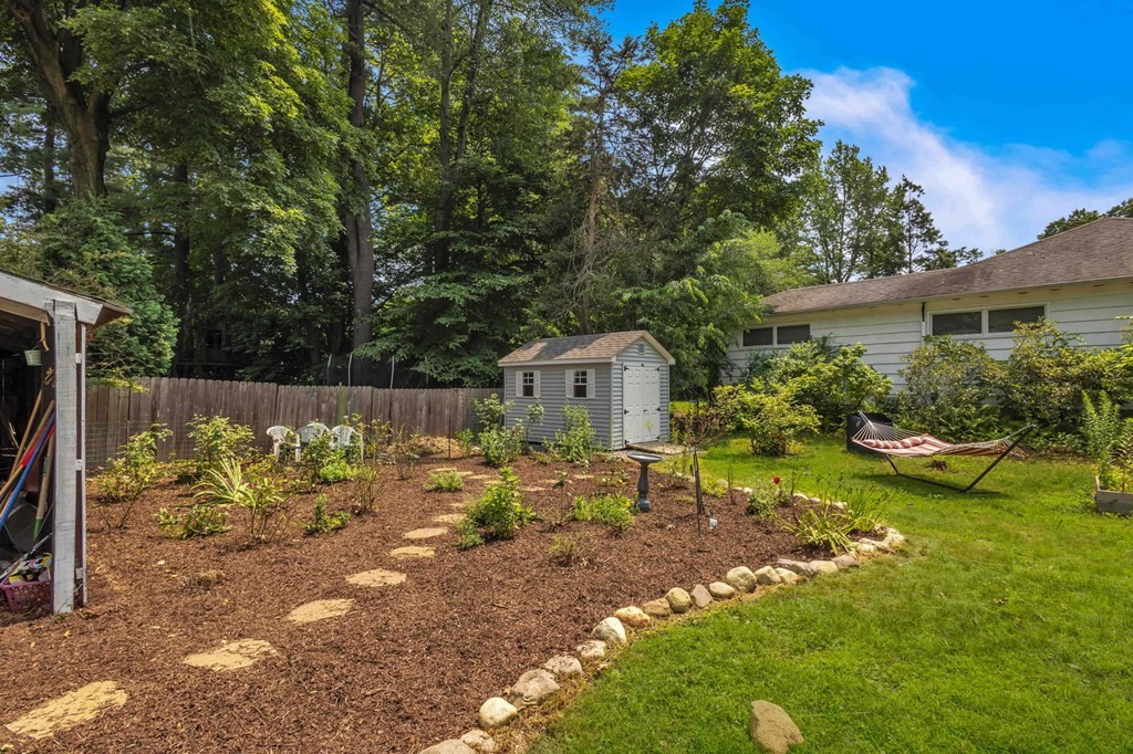 385 Bliss Road Longmeadow, MA 01106 - Photo 38 of 38 Gallery Image 38