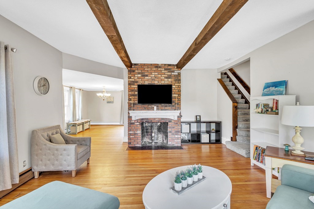 385 Bliss Road Longmeadow, MA 01106 - Photo 7 of 38 Gallery Image 7