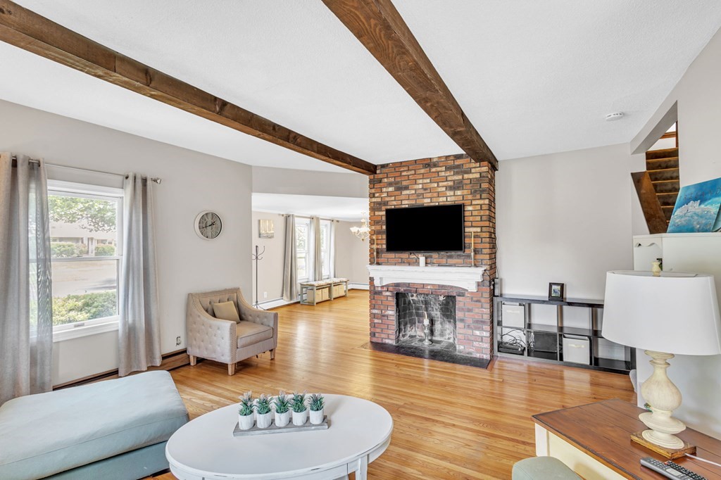 385 Bliss Road Longmeadow, MA 01106 - Photo 8 of 38 Gallery Image 8